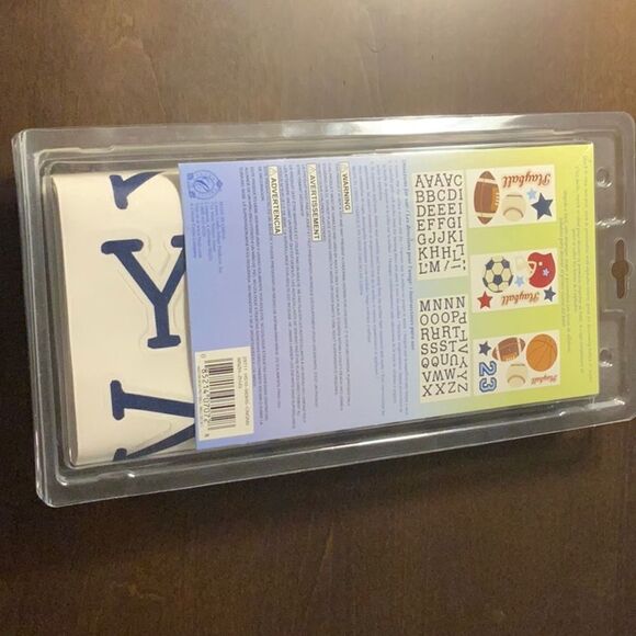 Wall Decals for a Kids room - Picture 2 of 6